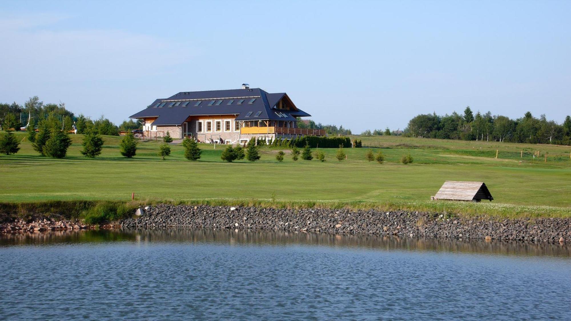 Hotel Krusnohorsky Dvur Cínovec Exterior foto