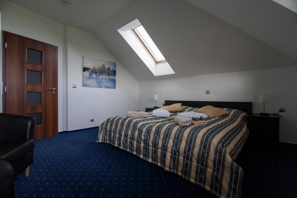 Hotel Krusnohorsky Dvur Cínovec Zimmer foto