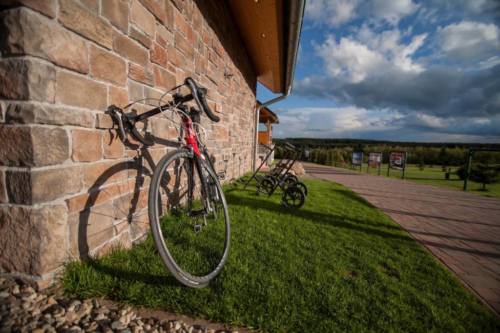Hotel Krusnohorsky Dvur Cínovec Exterior foto